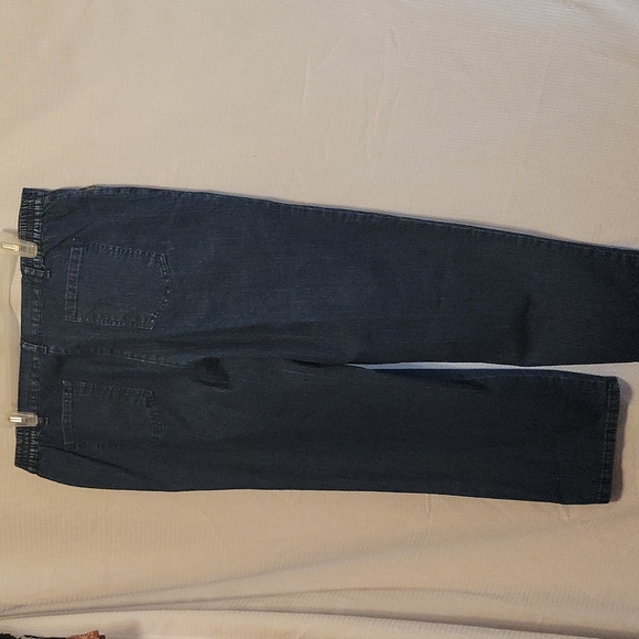 Ruby Rd Classic Short Jeans - Picture 2 of 5